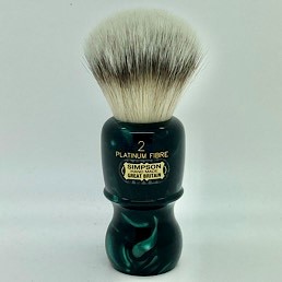 Captain 2 Platinum Fibre Faux Emerald