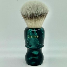 Captain 2 Platinum Fibre Faux Emerald